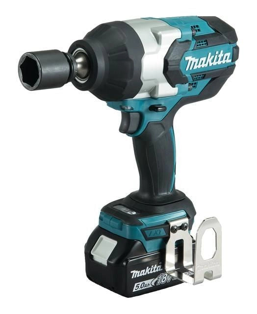 Makita DTW1001RTJ Avvitatore ad impulsi 18V 3-4'' 1250 Nm con 2 batterie 5,0 Ah e valigetta Makpac colore Nero