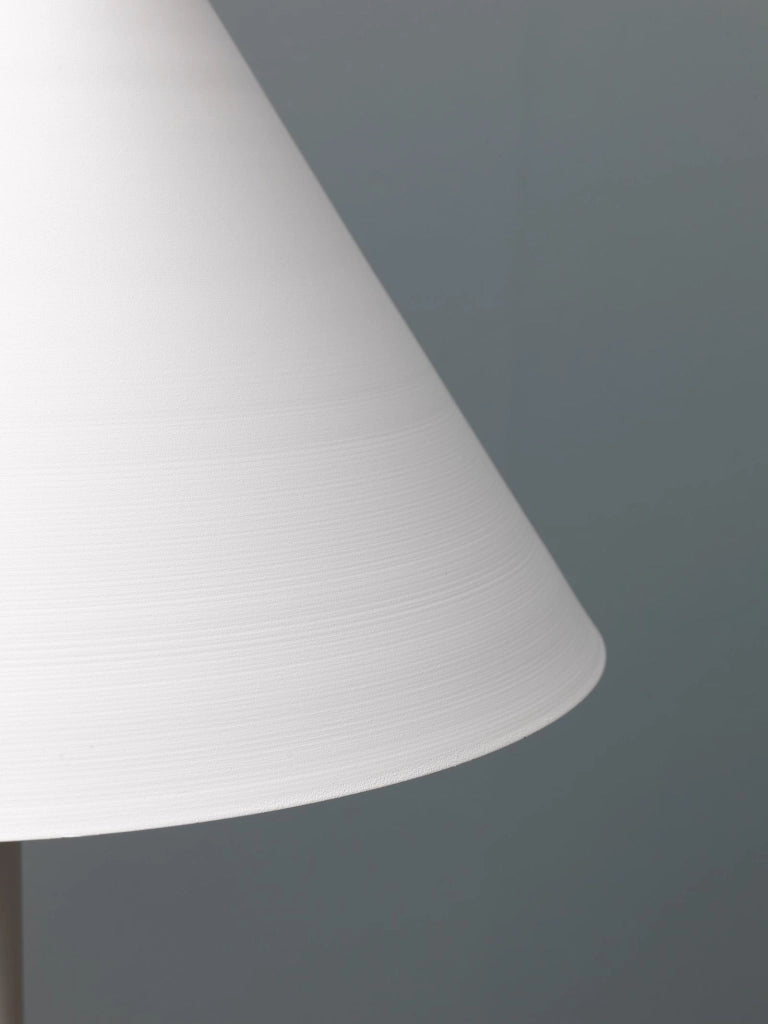 Indi Lampada da Terra Design Moderno in Metallo Bianco con Paralume Orientabile e Cavo Telato Nero, LED 8W Incluso - Illuminazione