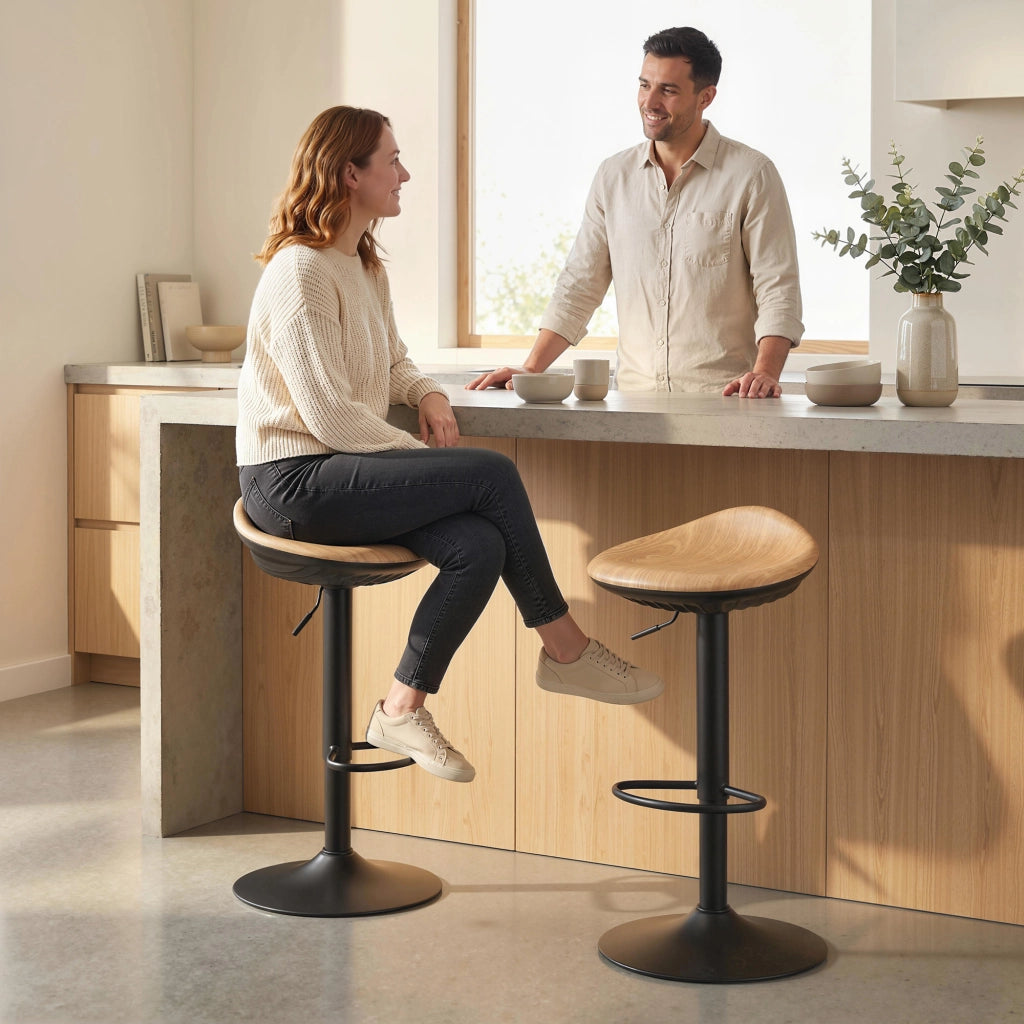 Sgabelli da Bar Regolabili in Altezza ¨C Minimal ¨C 2 Pezzi, Base in Acciaio, Quercia