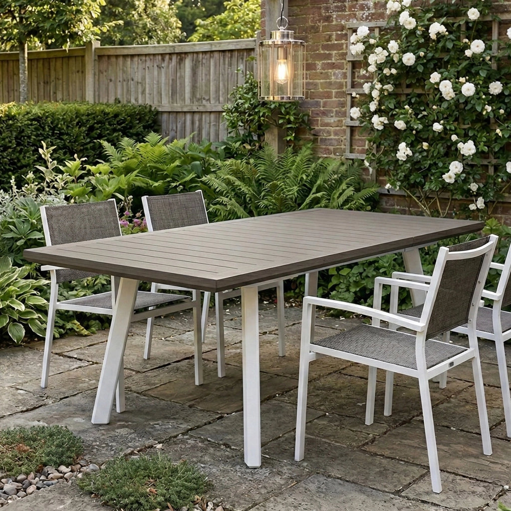 Tavolo da esterno Penticton, Base per picnic, Piano da pranzo da giardino, Banco outdoor multiuso, 162x101 h77 cm, Bianco e Grigio scuro