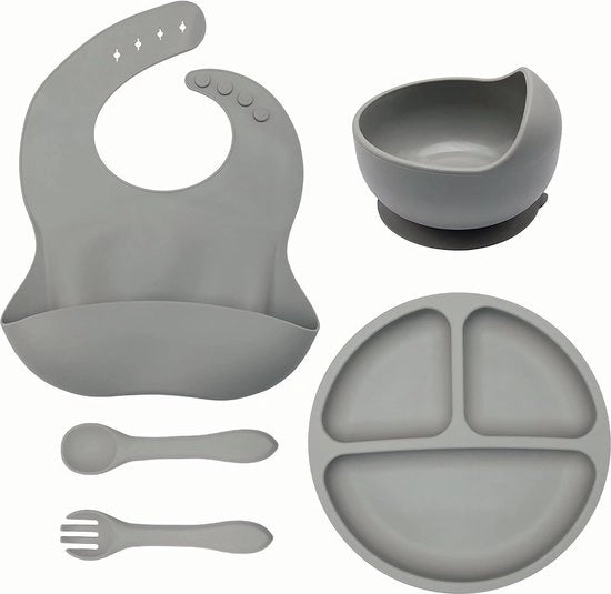Primo Set da Cucina per Bambini: Servizio Completo in Silicone con Tecnologia di Applicazione