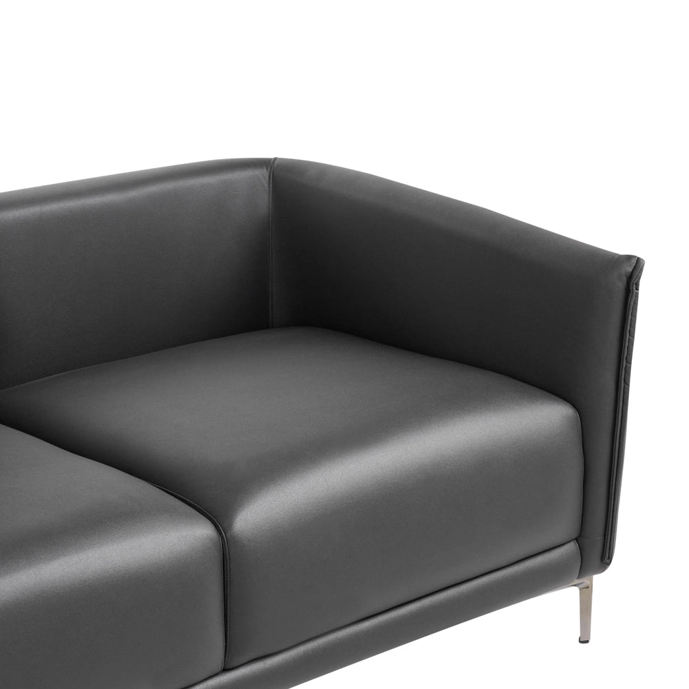 Divano a 2 posti in tessuto nero, stile moderno, con gambe in metallo, minimalista