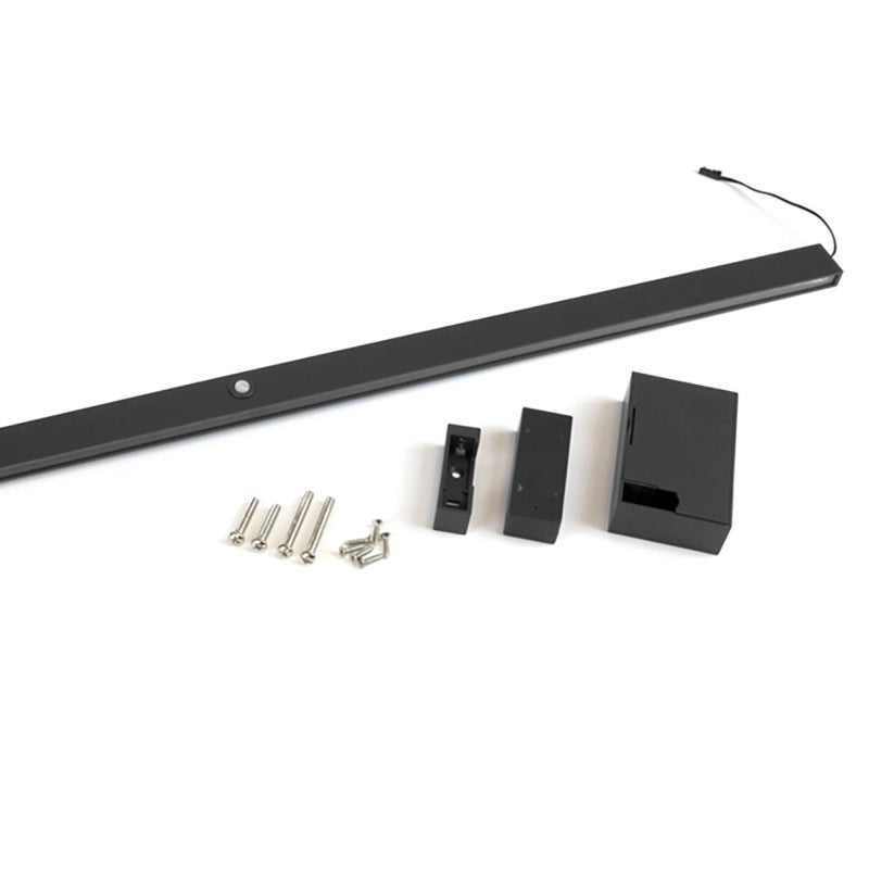 Barra Appendiabiti per armadi con luce LED Castor, batteria estraibile e sensore di movimento, L558 mm, Tecnoplastica ..