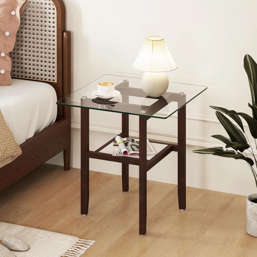 Tavolino Quadrato in Vetro, Tavolino Laterale con 2 Ripiani e Struttura in Legno di Gomma, Tavolo Moderno per Soggiorno, Casa e Ufficio, 61 x 61 x 62,5 cm