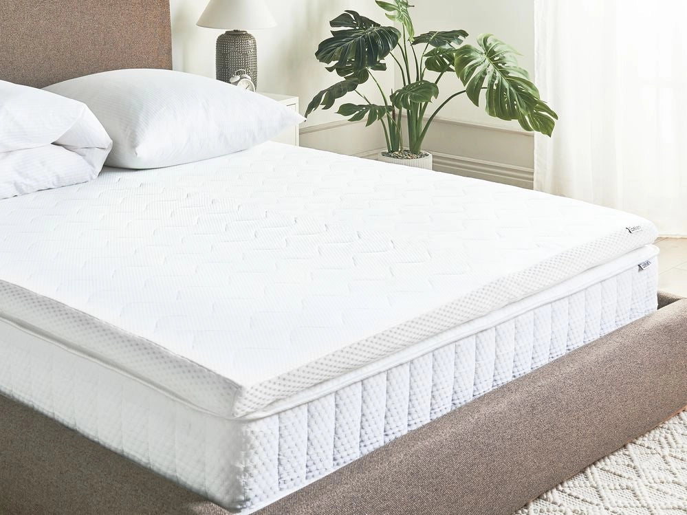 Coprimaterasso in schiuma bianca 160 x 200 cm comfort morbidezza