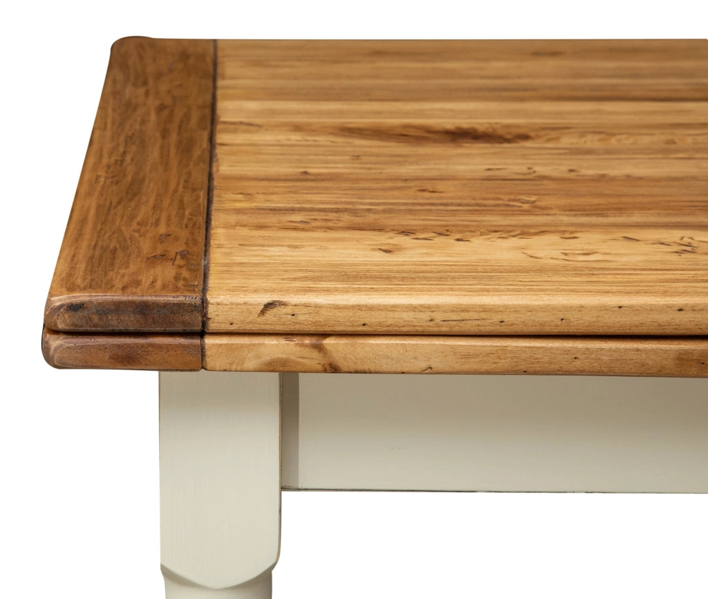 Biscottini Tavolo allungabile Country legno massello di tiglio con struttura bianca anticata piano naturale. Made in Italy