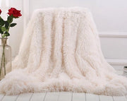Piuma Fluff Faux Pelliccia 220x240cm Beige Duvetta a Rilascio Rapido Duvetta Calda con Lunghe Piume Faux Pelliccia Duvetta Plush Pelle Duvetta Duvetta per Sedia Duvetta per TV Duvetta per Aria Condizionata Duvetta a Flanella Duvetta per Letto