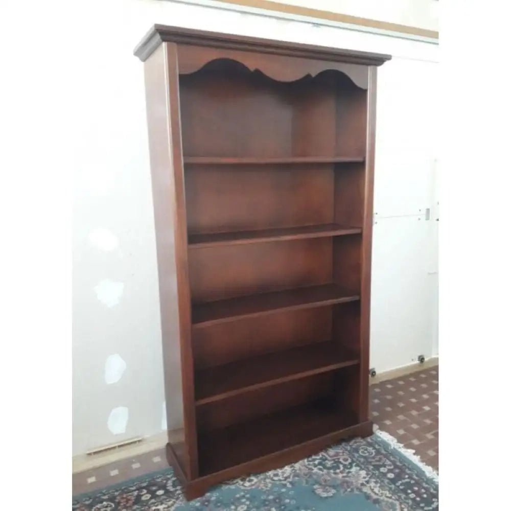 Libreria 4 ripiani in stile arte povera in legno massello e mdf con rifinitura in noce lucido 120x40x210 H