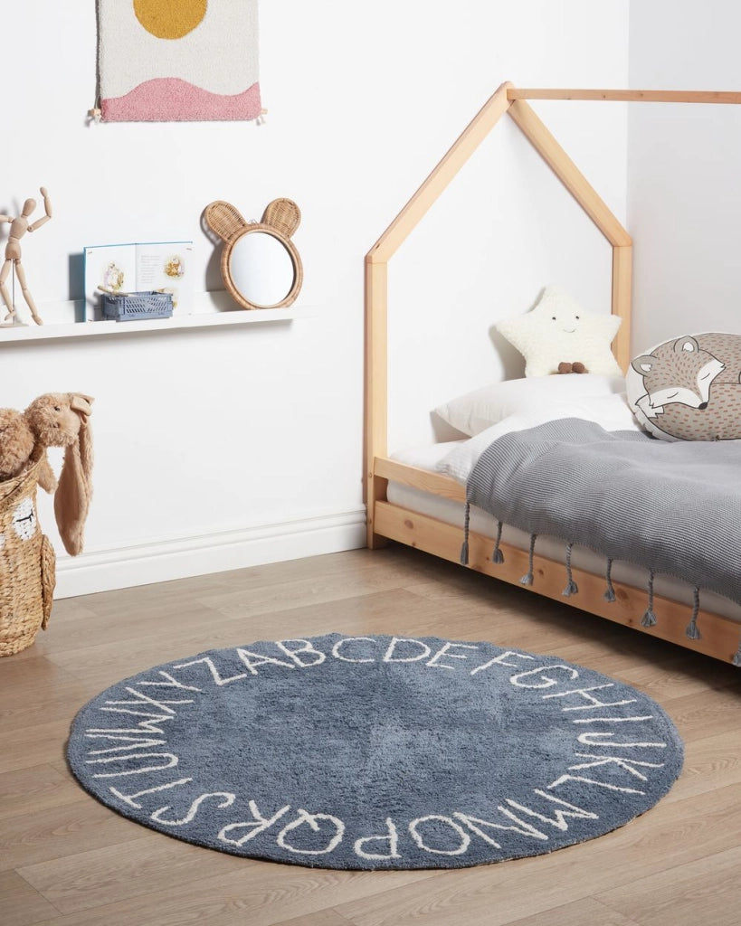 Tappeto Blu Cotone ø 120 cm Rotondo fatto a mano con alfabeto stile Boho Soggiorno Bambini Camera dei bambini