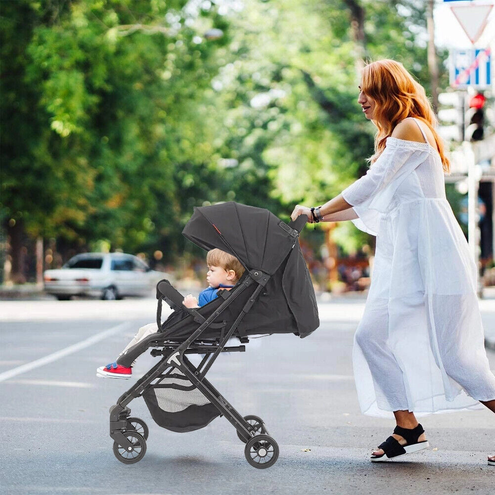 Passeggino Wizy Pro Ultra Leggero Chiusura Facilitata Salvaspazio Portata 15 kg-Nero