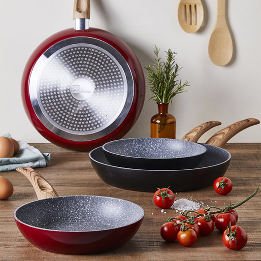 Set 3 Padelle Alluminio 20-24-28cm Padella Antiaderente Manico Ergonomico Nero