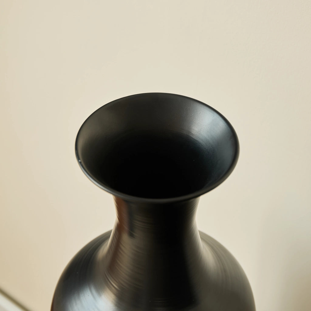 Vaso da pavimento in metallo con motivo geometrico bianco e nero, set di 3 pezzi impilabili 83 65 50 cm