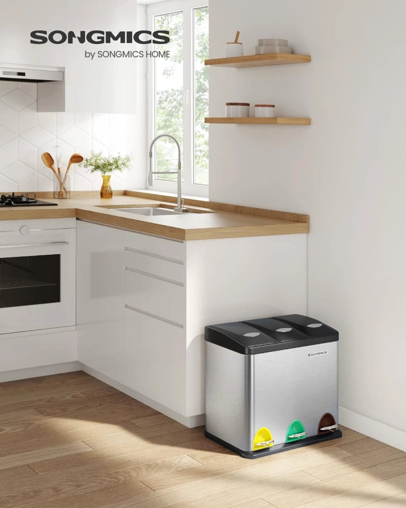 SONGMICS Cestino per Rifiuti da Cucina, 3 x 8 L Pattumiera Differenziata Piccolo Volume, Cestino Triplo in Acciaio, Pedali e Secchi Interni, Facile da Pulire, Argento e Nero LTB24L