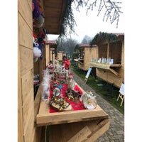 Chiosco Espositivo in Legno, Doghe in Pino Massello Spessore 19 mm. Serie CH Modello CH2x2