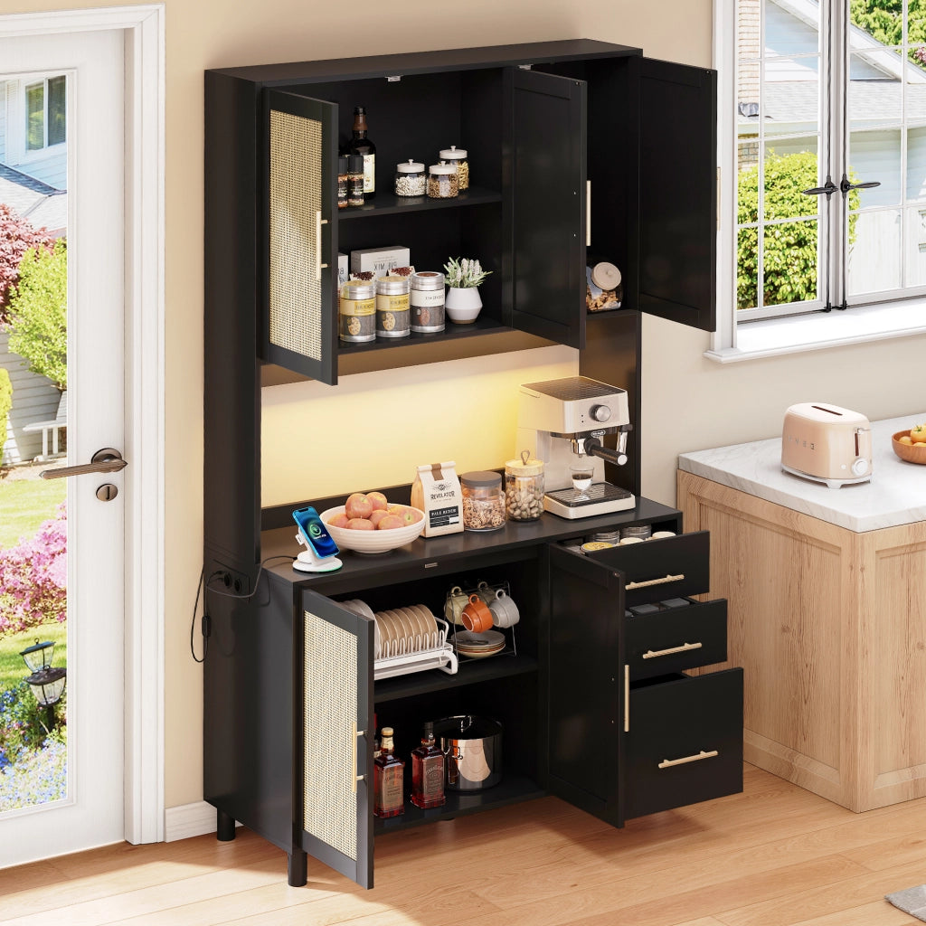 Credenza da Cucina con 3 Cassetti 3 Ante LED; Prese e USB; Ripiani Regolabili; in MDF; Nera