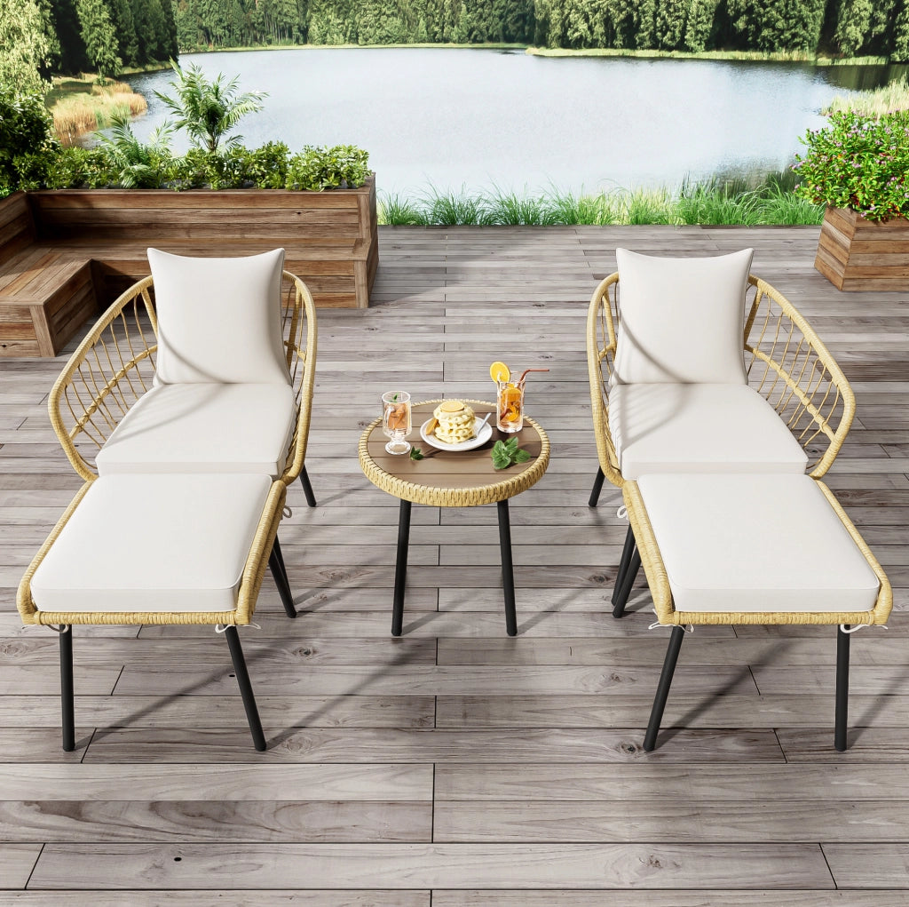 Set da balcone a dondolo 3 pezzi con tavolino in vetro temperato e cuscini beige