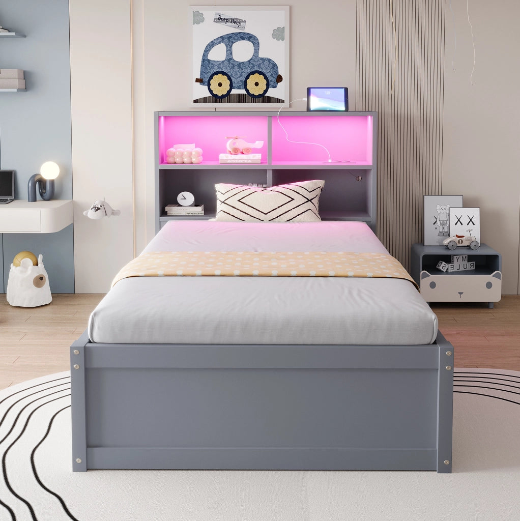 Letto multifunzione 90x200 cm grigio in legno con LED; presa integrata e 4 vani contenitore