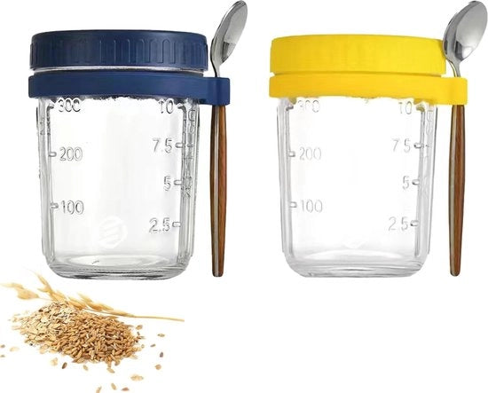 Set di Overnight Oats in Bicchieri di Vetro a Mason con Muesli di Avena