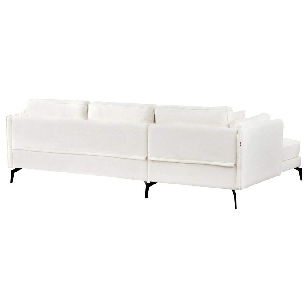 Divano angolare destro Bianco sporco Boucle Gambe in metallo Schienale a cuscino Cuscini sparsi Design moderno