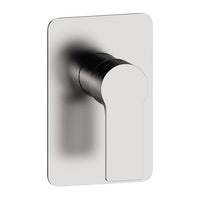 Miscelatore ad incasso con piastra rettangolare