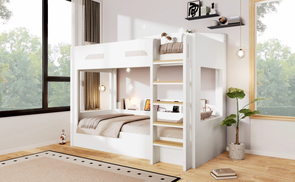 Letto a castello in legno bianco 90x200 con presa USB e mensole