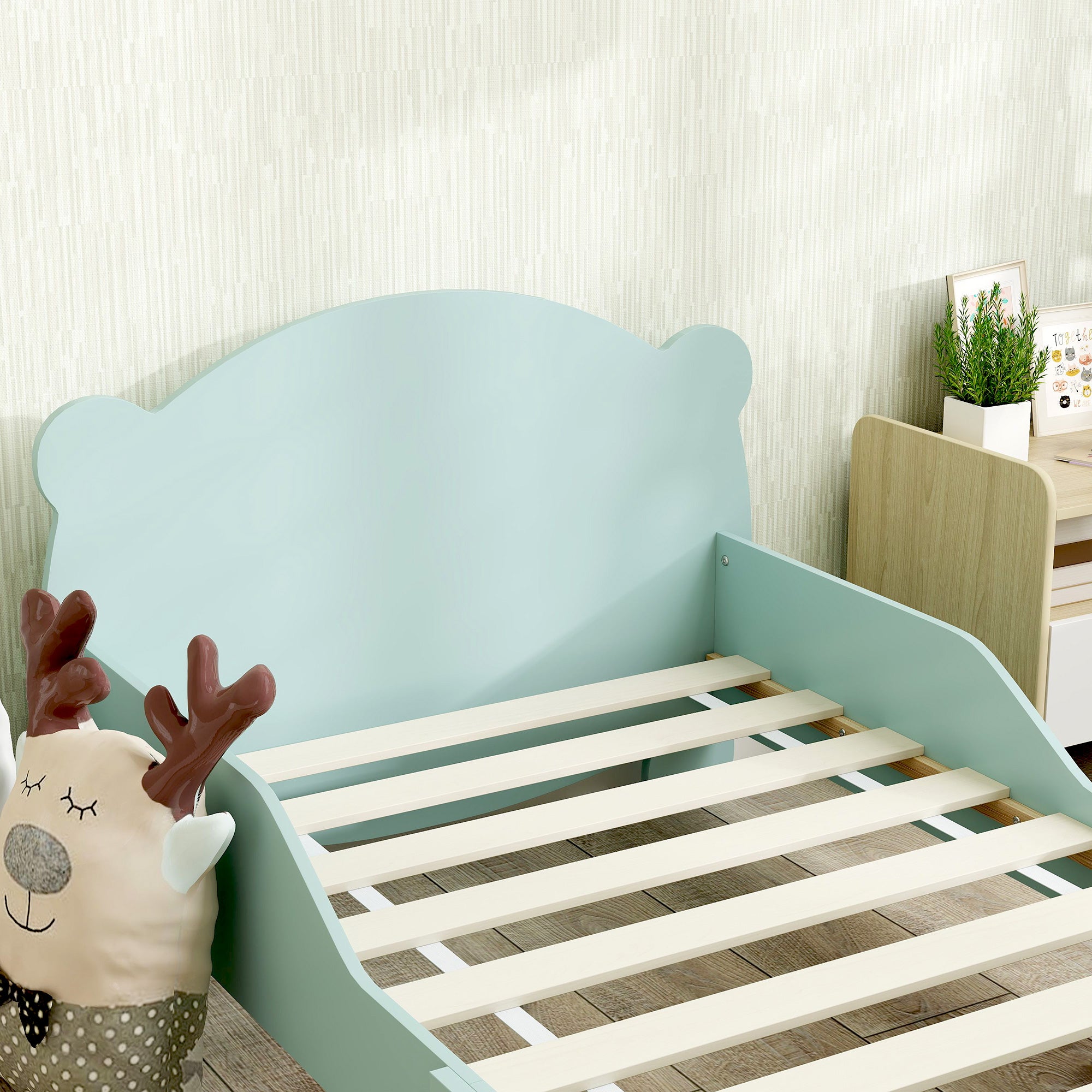 Struttura Letto Singolo per Bambini Orso 143,5x80x55 cm con Sponde Laterali in Legno Verde