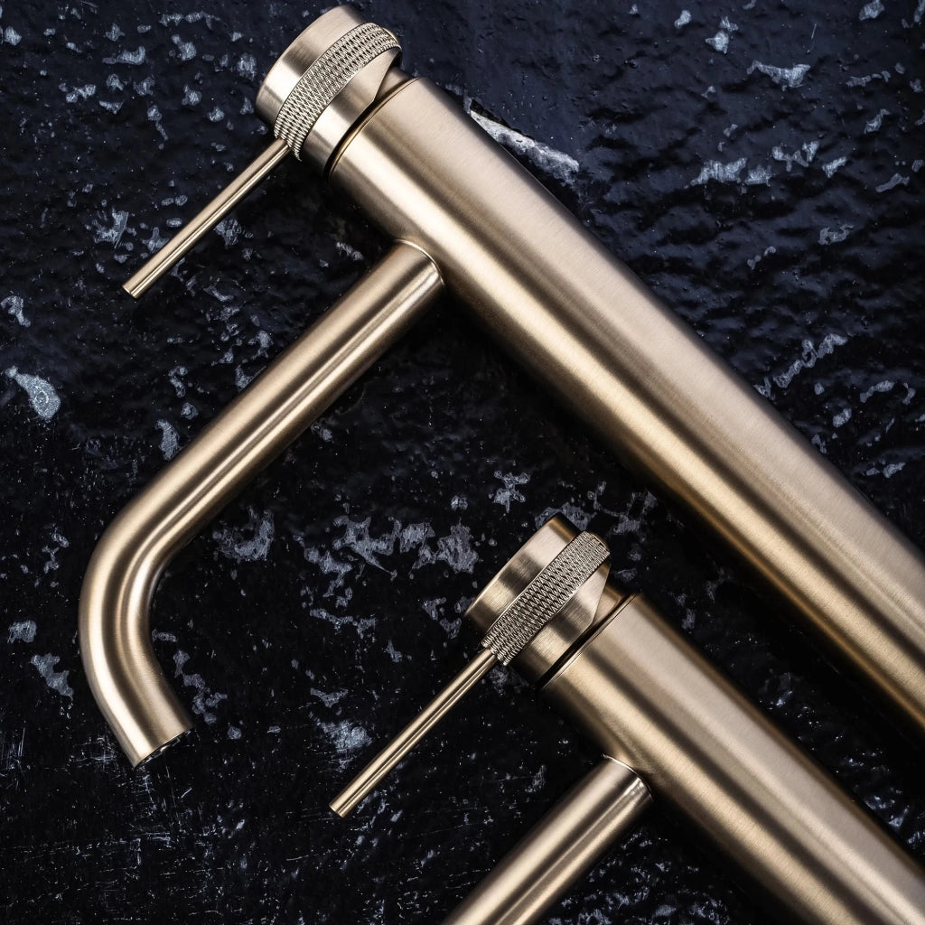 Rubinetto Da Lavabo Rea Lungo Grip Brush Gold Low