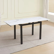 Tavolo allungabile Kyoto con piano in ceramica effetto marmo bianco lucido e struttura in metallo nero