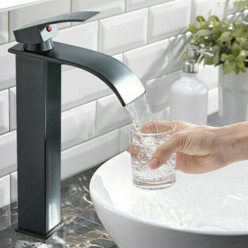 Trade Shop - Rubinetto Alto Da Bagno Design Moderno A Cascata Miscelatore Monocomando Nero -