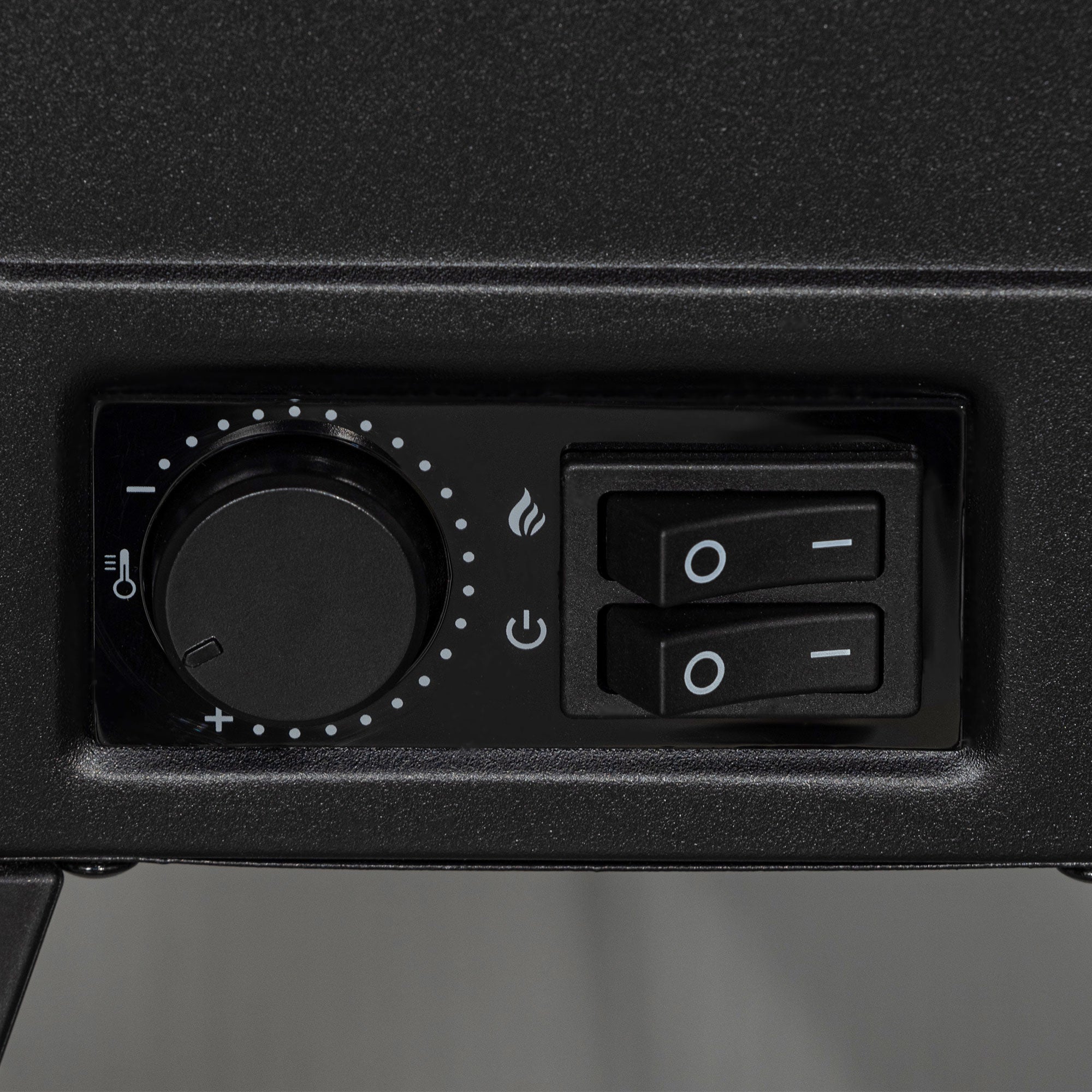 Camino Elettrico da Pavimento 1800W con Fiamma a 3 Intensità 36x21x47 cm Nero