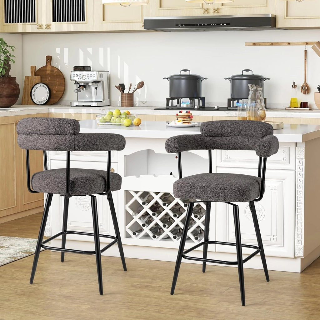 Set di 2 Sgabelli da Bar Girevoli, Sedie Imbottite in Boucle con Schienale, Braccioli Curvi, Gambe in Metallo e Poggiapiedi, Portata 150 kg, per Isola Cucina, Caffè e Pub (Grigio)