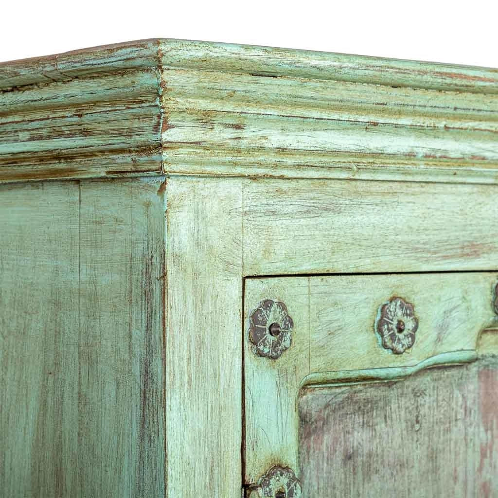 Armadio in legno rifinito a mano 105x42x199