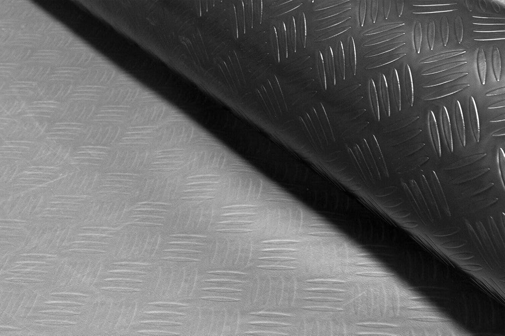 Tappeto Gomma Copri Pavimento 140x320 cm Effetto Lamiera Zerbino Antiscivolo Isolante Robusto Nero