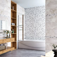 120x140 cm Parete Doccia Per Vasca Girevole 240° Vetro Temperato 6 mm Trasparente Inclusi Due Ripiani Maniglia Portasciugamani Telaio Cromo Lucido