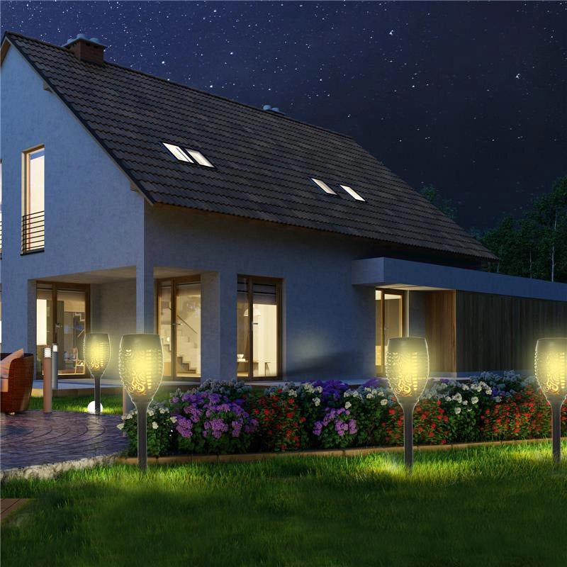 SET 4 FARETTI DA ESTERNO LED A ENERGIA SOLARE CON 4 PICCHETTI IN PLASTICA Ø 12X72 CM NERO