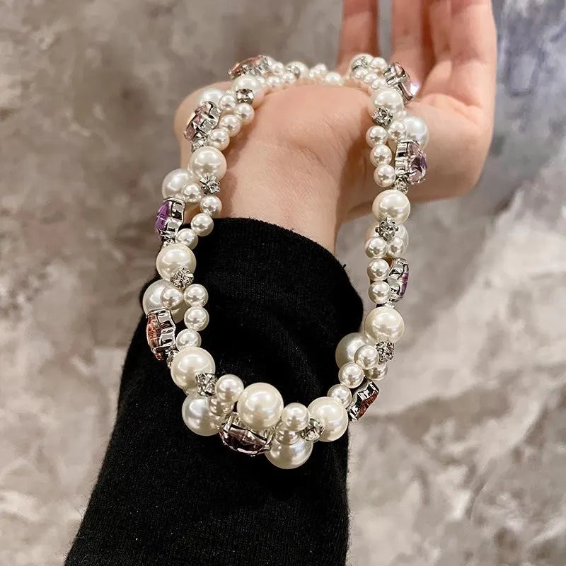 Collana con cuore di macaron e perle, realizzata a mano: gioielli colorati con perline
