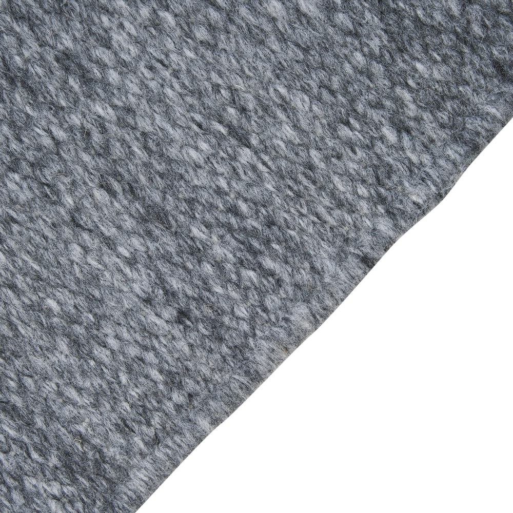 Tappeto in PET riciclato colore grigio con frange 80 x 150 cm interno esterno