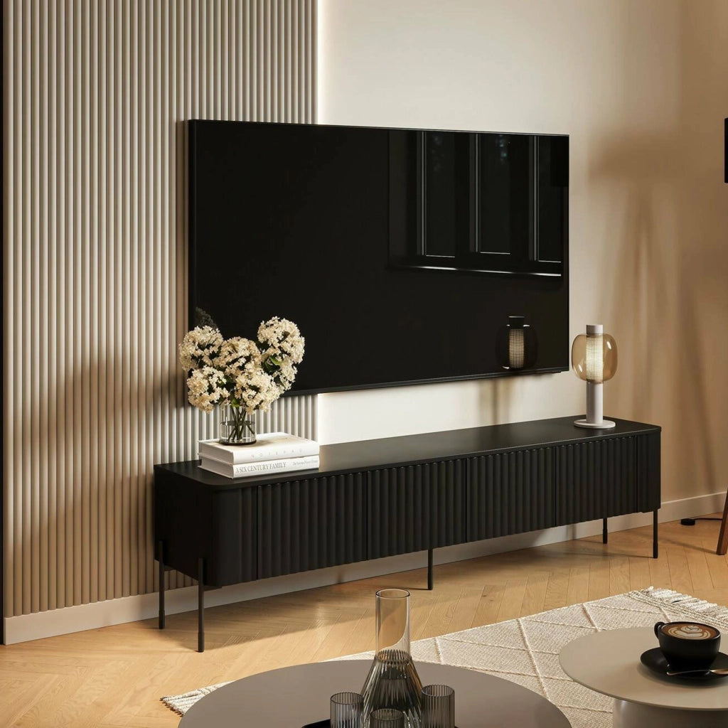 Mobile porta TV Brembana, Madia da salotto con quattro ante battenti, Rialzato da terra, 190x40 h50 cm, Nero