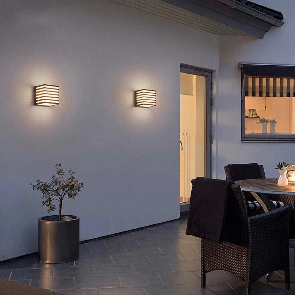 Trade Shop - Applique Muro Esterno Led 10w Lampada Decorativa A Strisce Cubo Nero Ip54 B110-n - -bianco Caldo      -