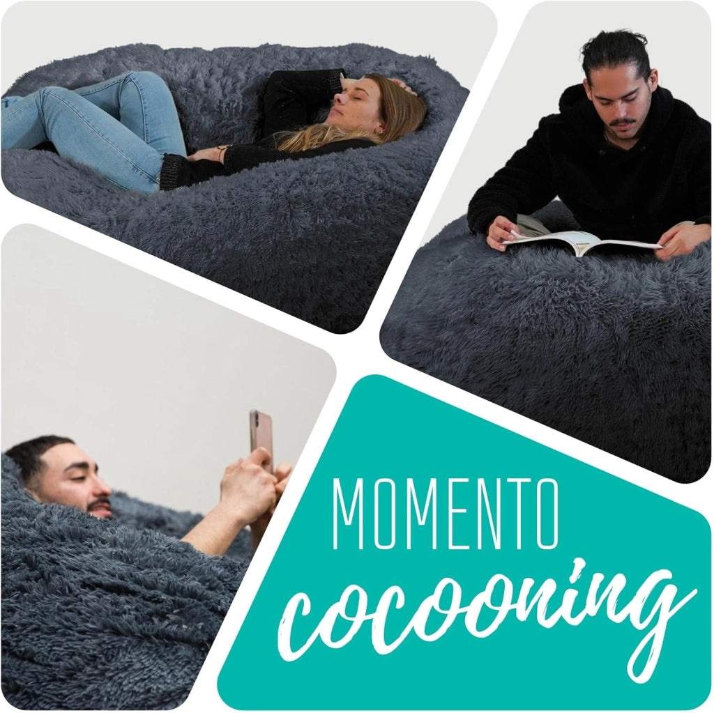 Pouf Poltrona a Sacco Gigante in Pelliccia Sintetica - Ultra Morbido e Confortevole - Fodera Lavabile - Imbottitura in Schiuma, Qualità Premium - Bean Bag XXL (140 cm, Grigio)