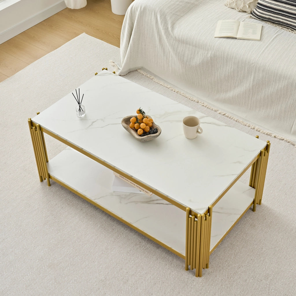 Tavolino da caffè rettangolare moderno con doppi ripiani, struttura in MDF e metallo, bianco/oro