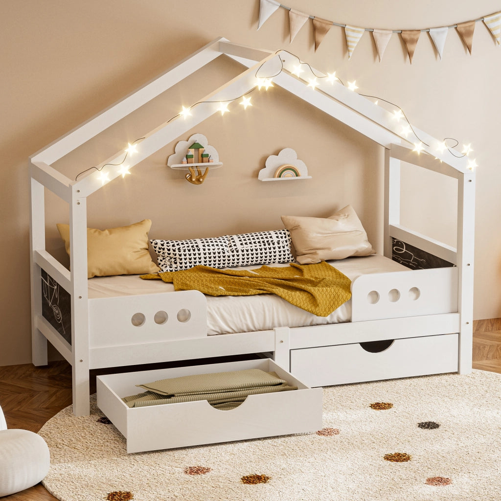 Lettino per bambini con tetto; 2 cassetti e lavagna; 90x200 cm; bianco
