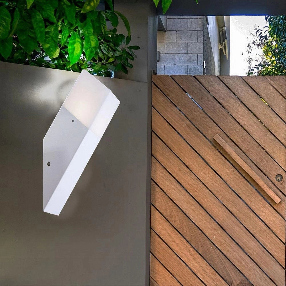 Trade Shop - Applique A Muro Obliquo Esterno Attacco E27 In Alluminio Lampada Parete Ip44 B250 - Bianco