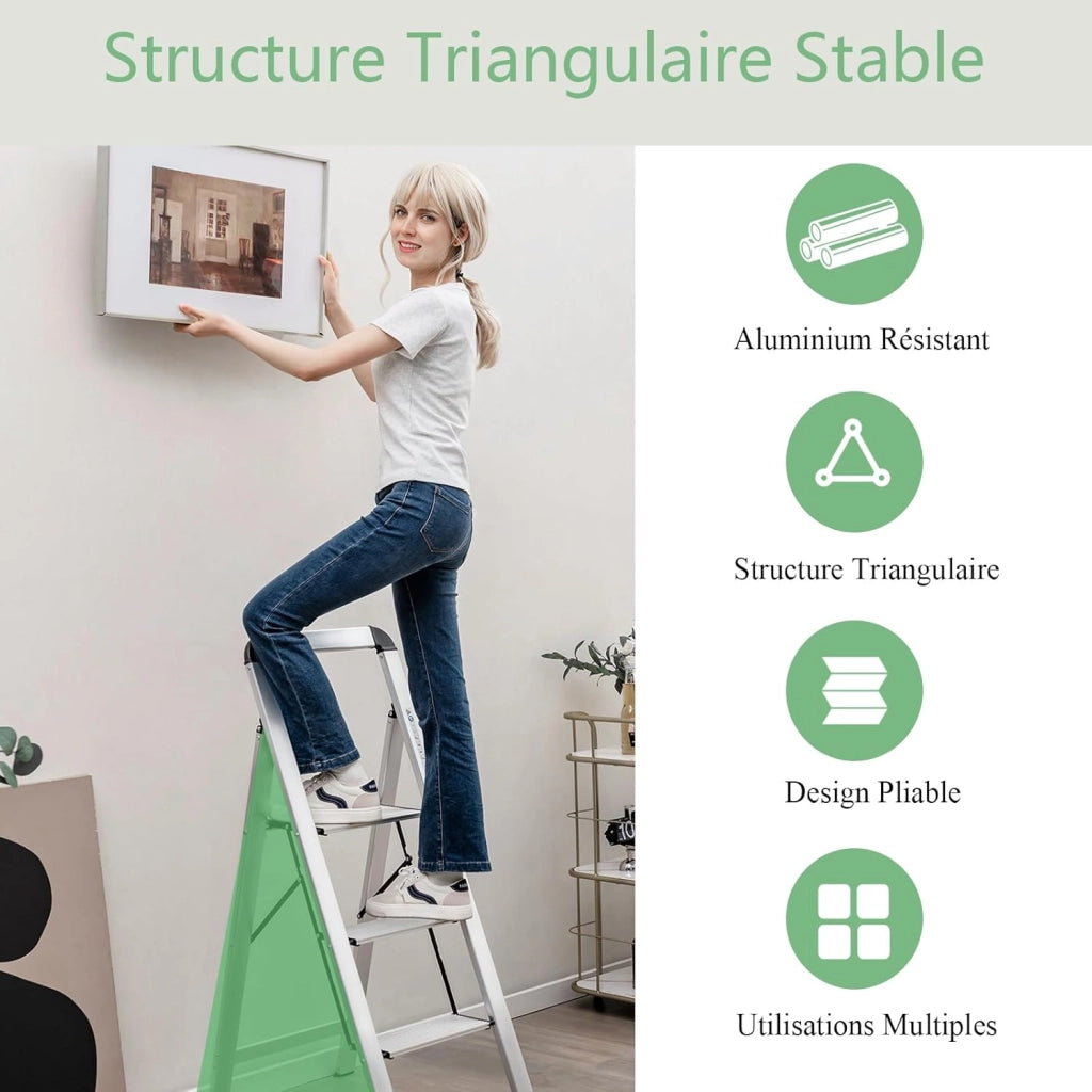 Scala 3 Gradini in Alluminio, Scaletta Pieghevole con Piedini Antiscivolo, Leggera e Portatile, Portata 150 kg, Attacco & Fibbia di Sicurezza, per Casa, Officina, Garage, 44 X 62 X 109 CM