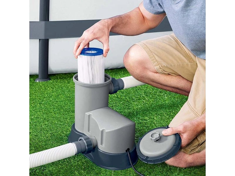 Pompa per piscina Bestway - Flowclear 58389 con portata 5678L/h