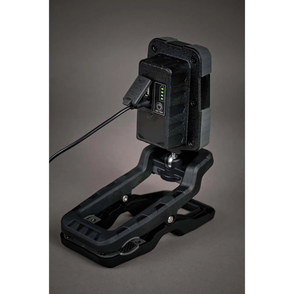Lampada da lavoro a pinza senza fili da 10W 950lm LED Modello CL 1050 MA Nero Brennenstuhl
