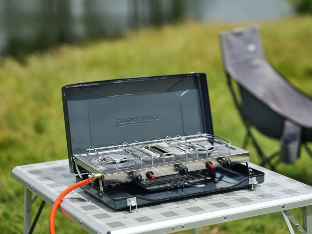 Campingaz 2176805 Camping Kitchen 2 Fornello da Campeggio Portatile a Gas 2 Bruciatori 4000 W Accensione Piezoelettrica Borsa Inclusa