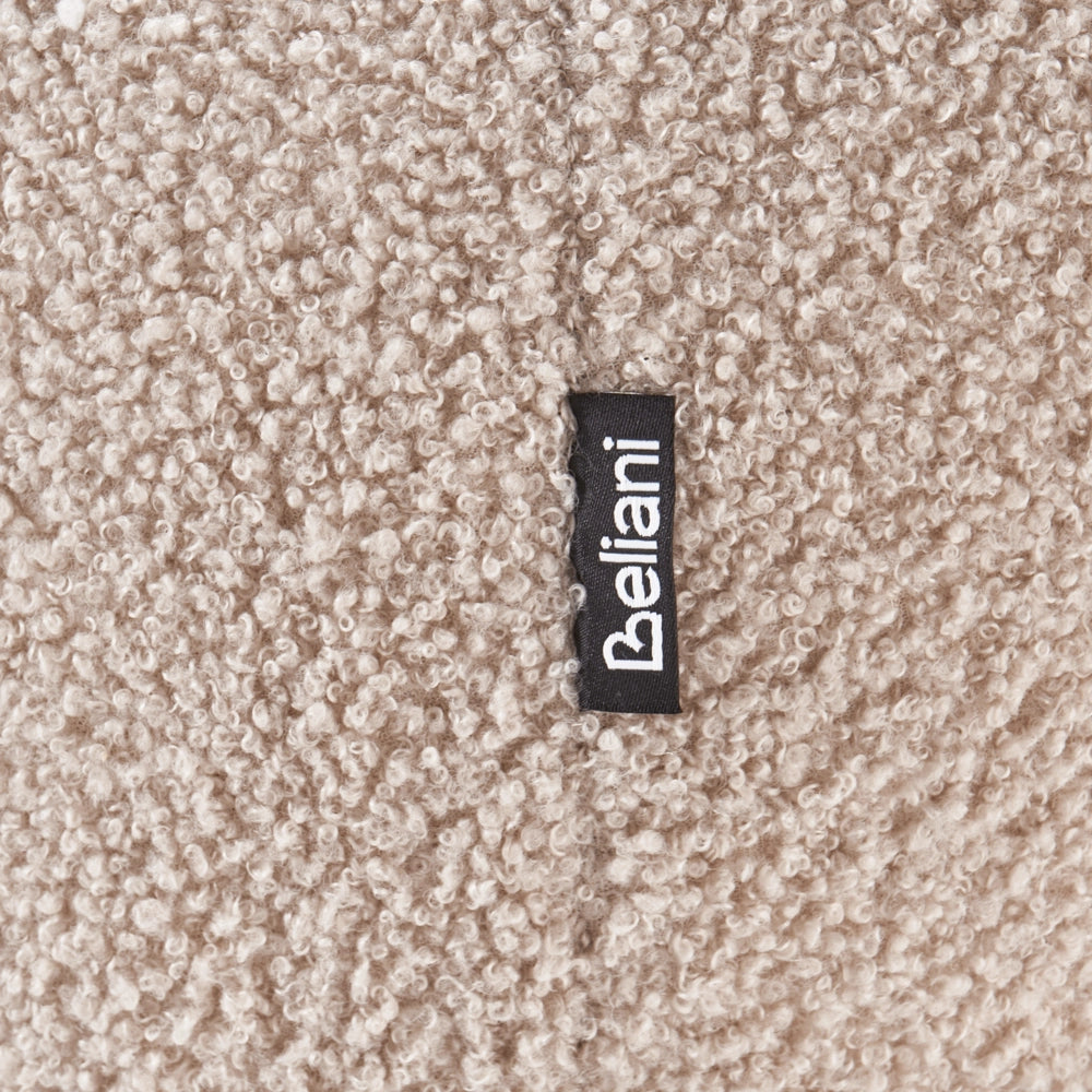 Divano modulare bouclé a due posti profilo ribassato forma organica beige