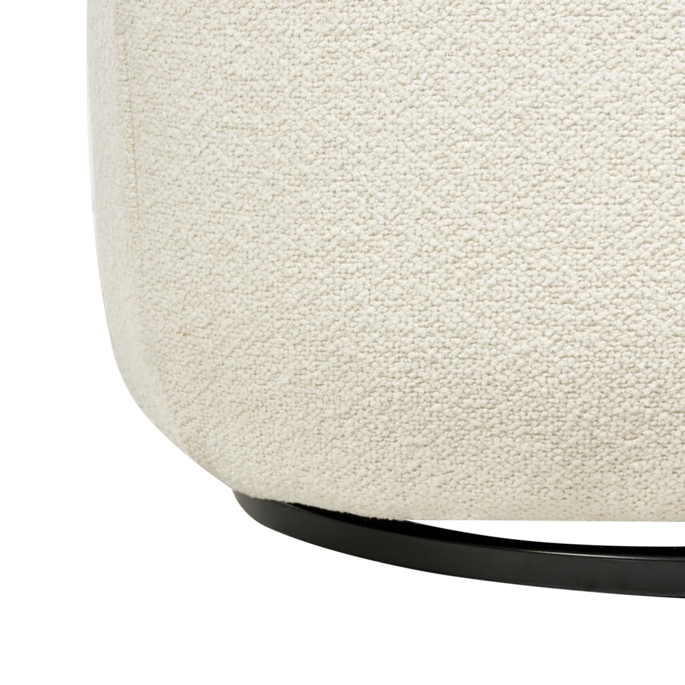 Poltrona Curva Industriale in Bouclé con Base Nera Girevole a 360° Bianco sporco