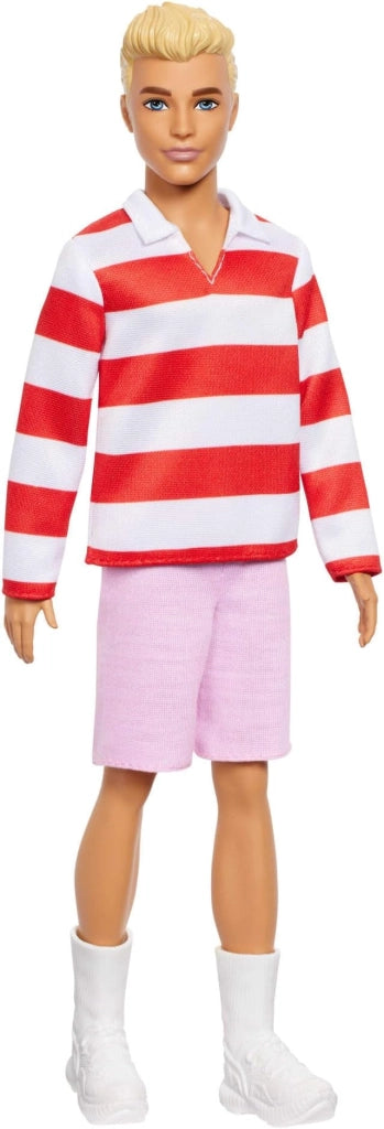 Barbie - Ken Fashionistas n. 241, bambola con capelli biondi, polo a righe bianche e rosse, shorts rosa, calze bianche e